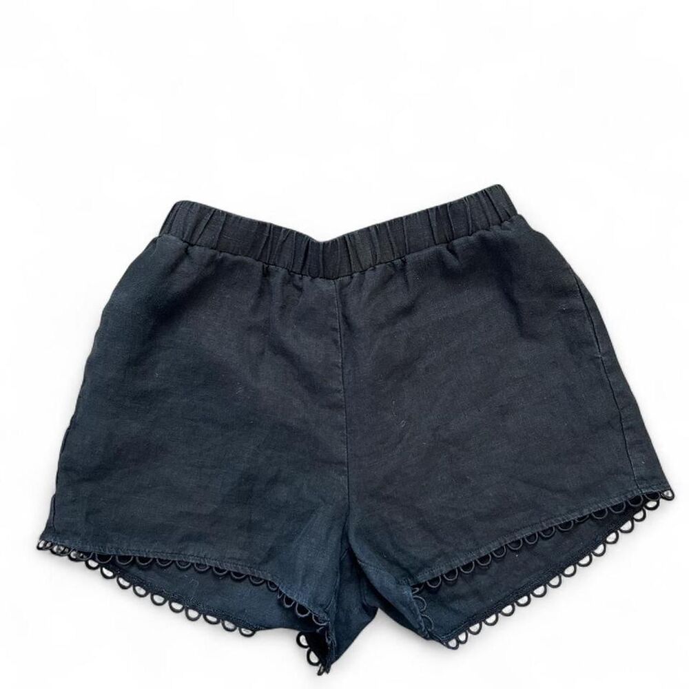 For Cynthia Black linen shorts with scalloped hem - size s